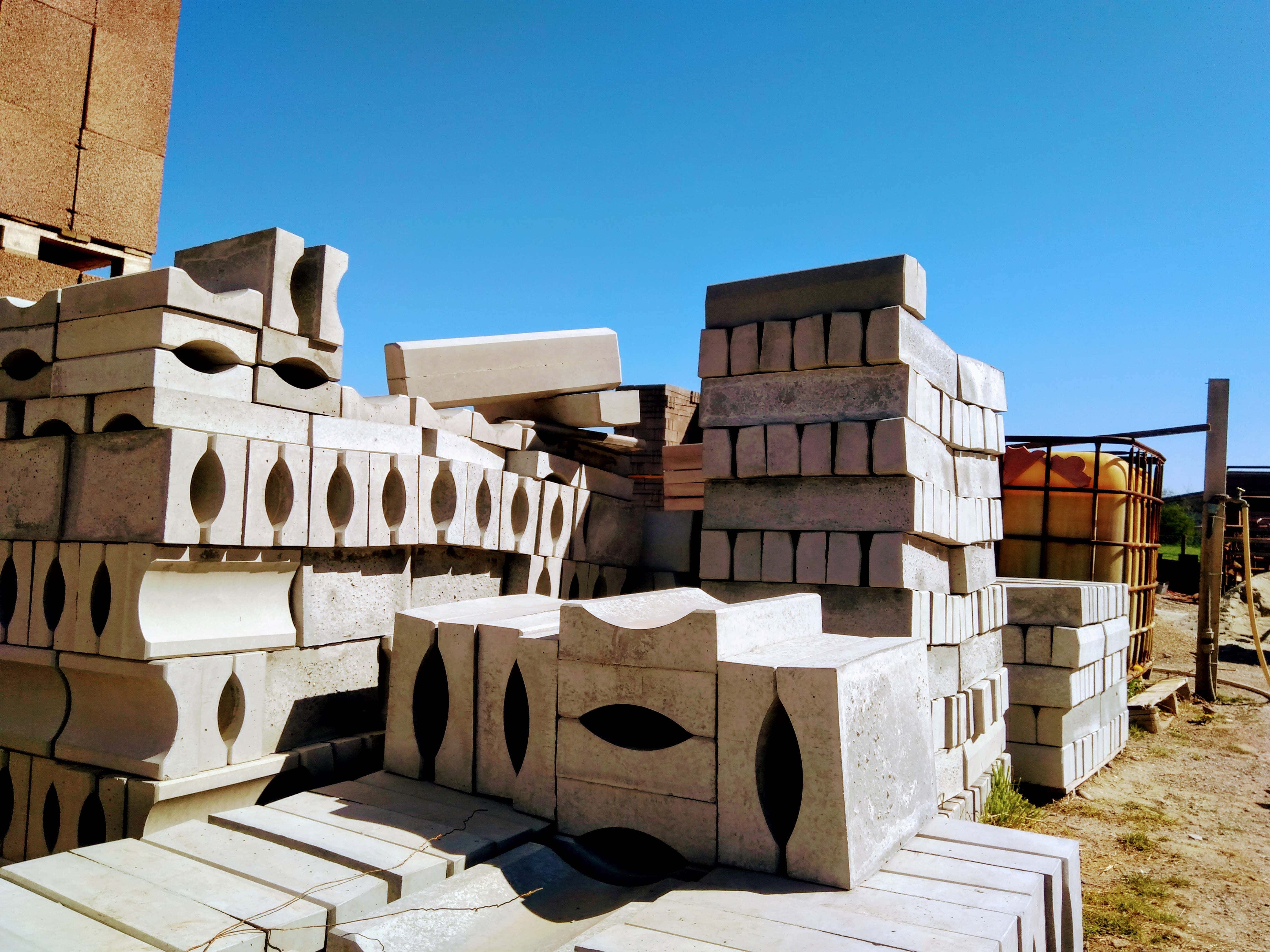 MIRMIR-N GRAĐEVINSKI MATERIJAL